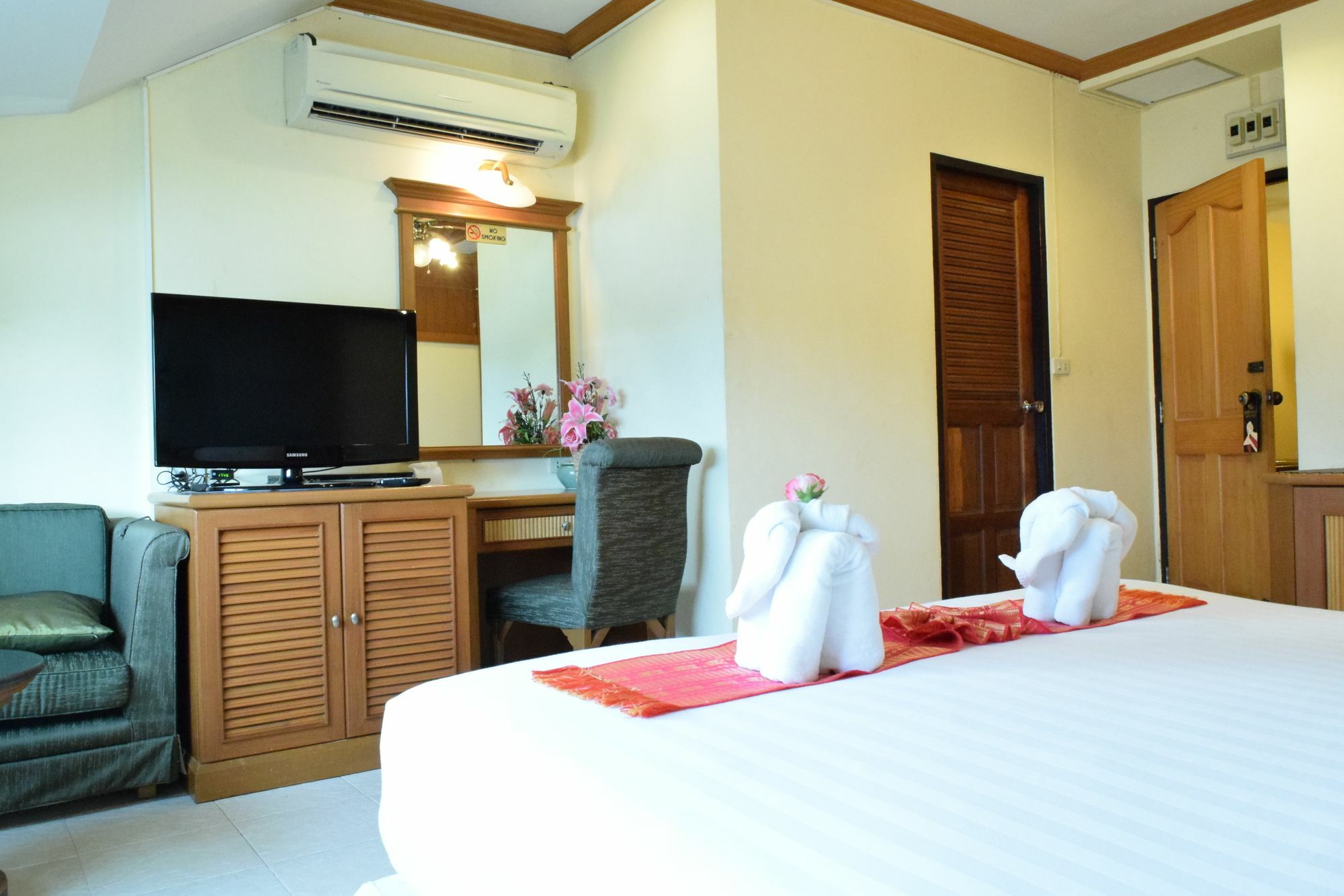 Appartamento Sea Dream Patong Esterno foto